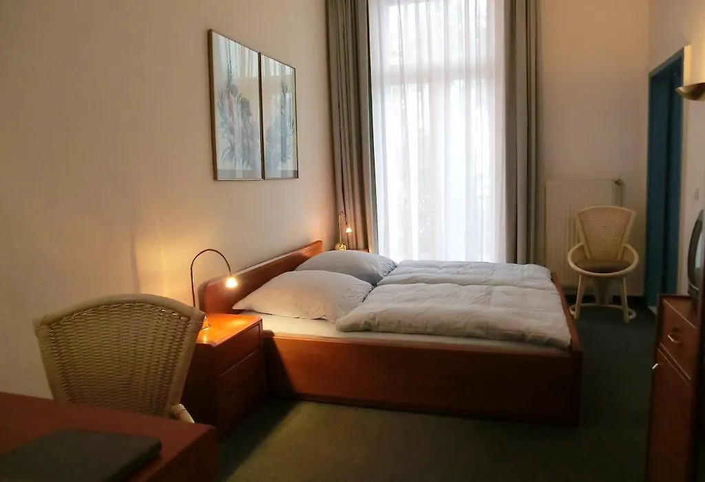 Hotel Villa Strandrose-1