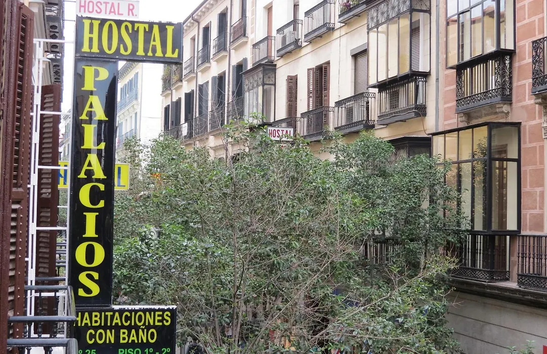 Hostal Palacios Fuencarral-1