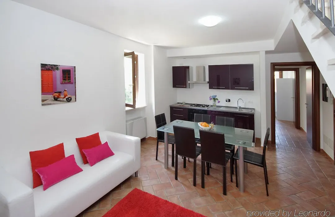 Borgo Papareschi-1