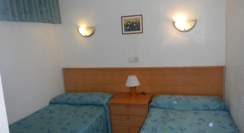 Carabelas Apts-1