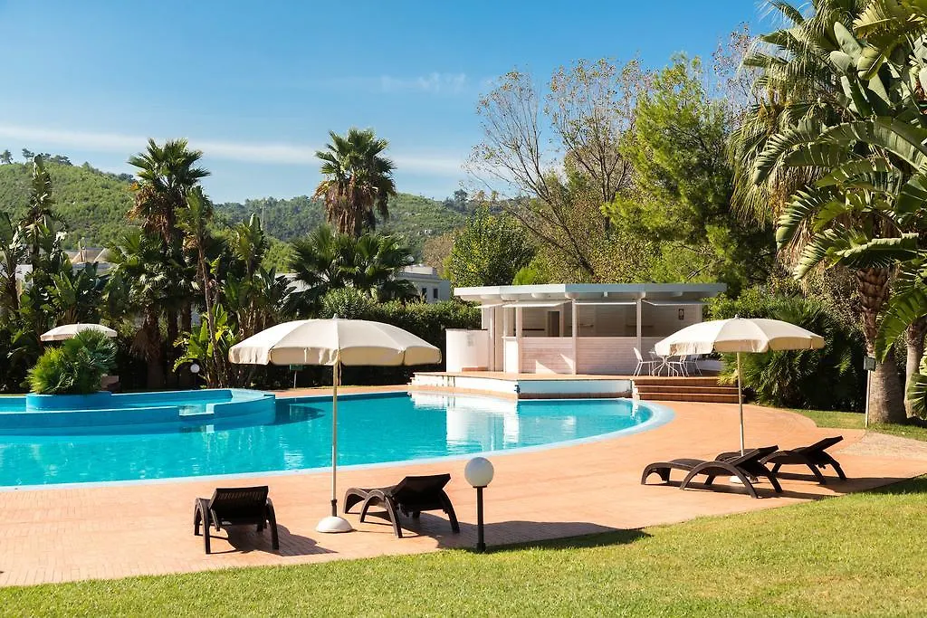 Life Resort Gusmay Beach & Spa - Hotel Cala Del Turco-1
