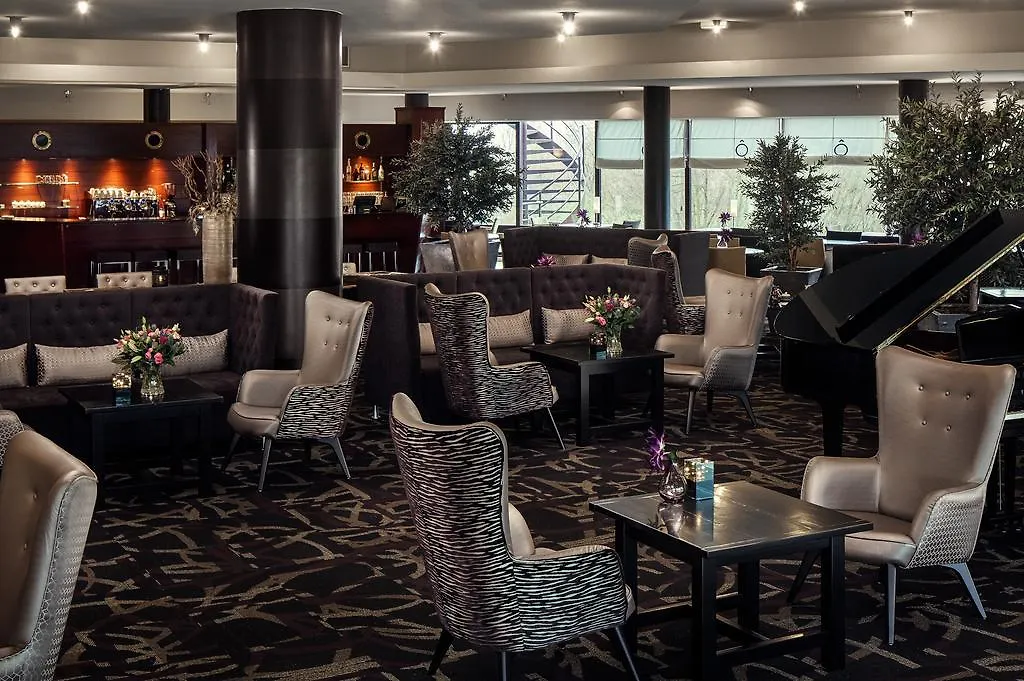 Hampshire Hotel - Newport Huizen-1