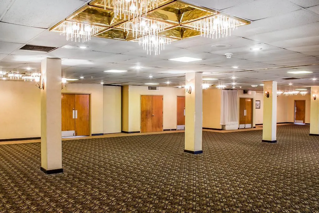 Rodeway Inn & Conference Center Sioux City-1