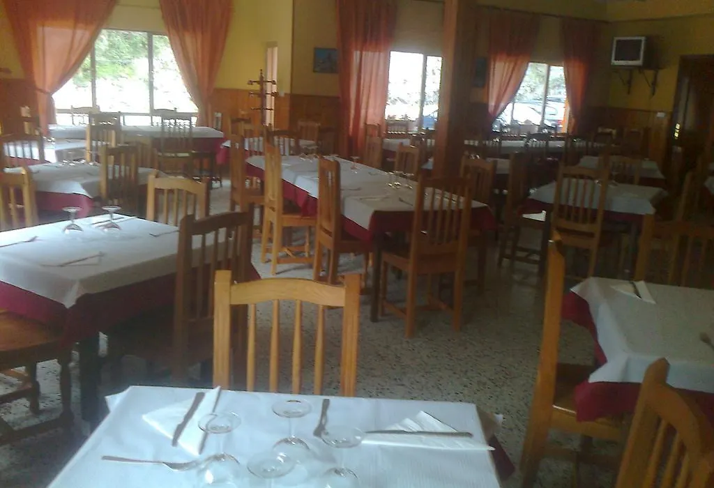 Hostal Poncebos-1