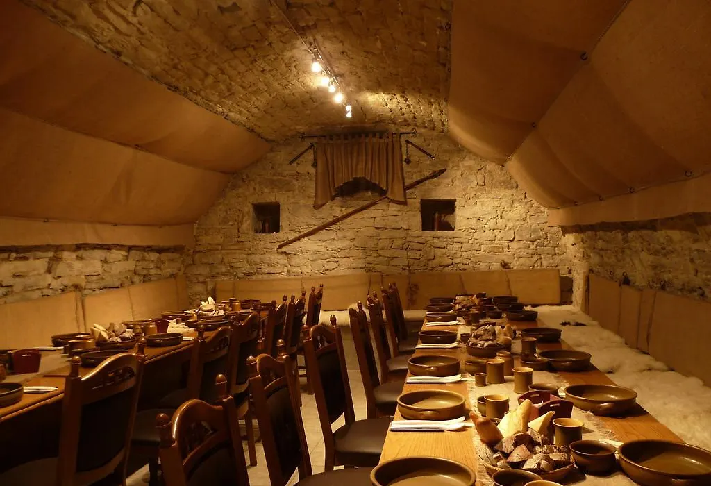 Hotel garni Goldene Henne-1