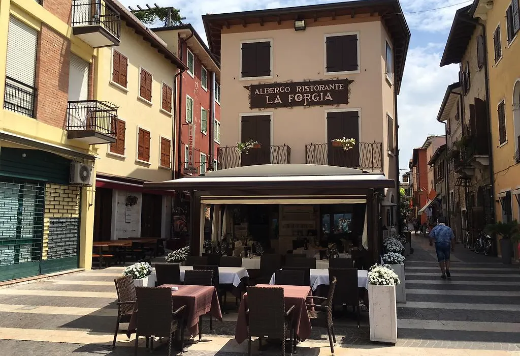 Camere La Forgia-1