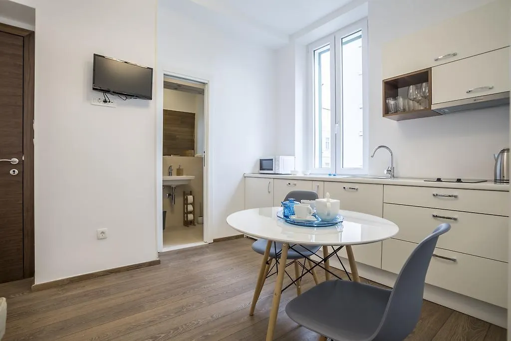 Luxury Accommodation Marino-1