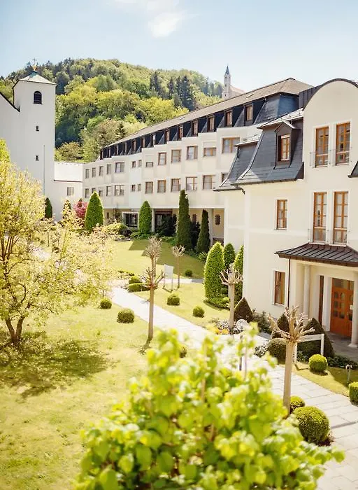 Kloster St. Josef-1