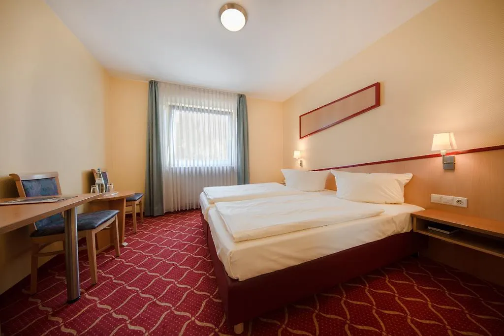 Montana Hotel-1