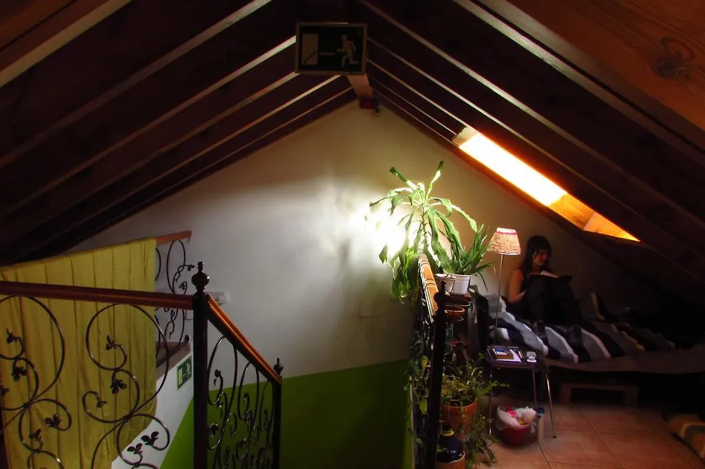 Duermevela Hostel-1