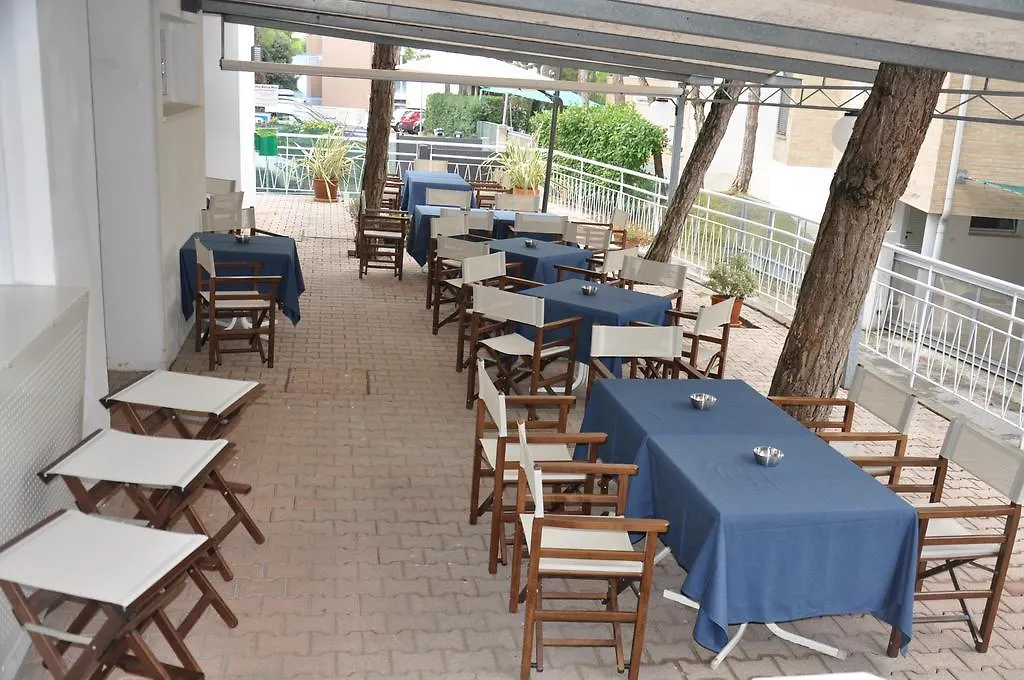 Hotel Garden-1