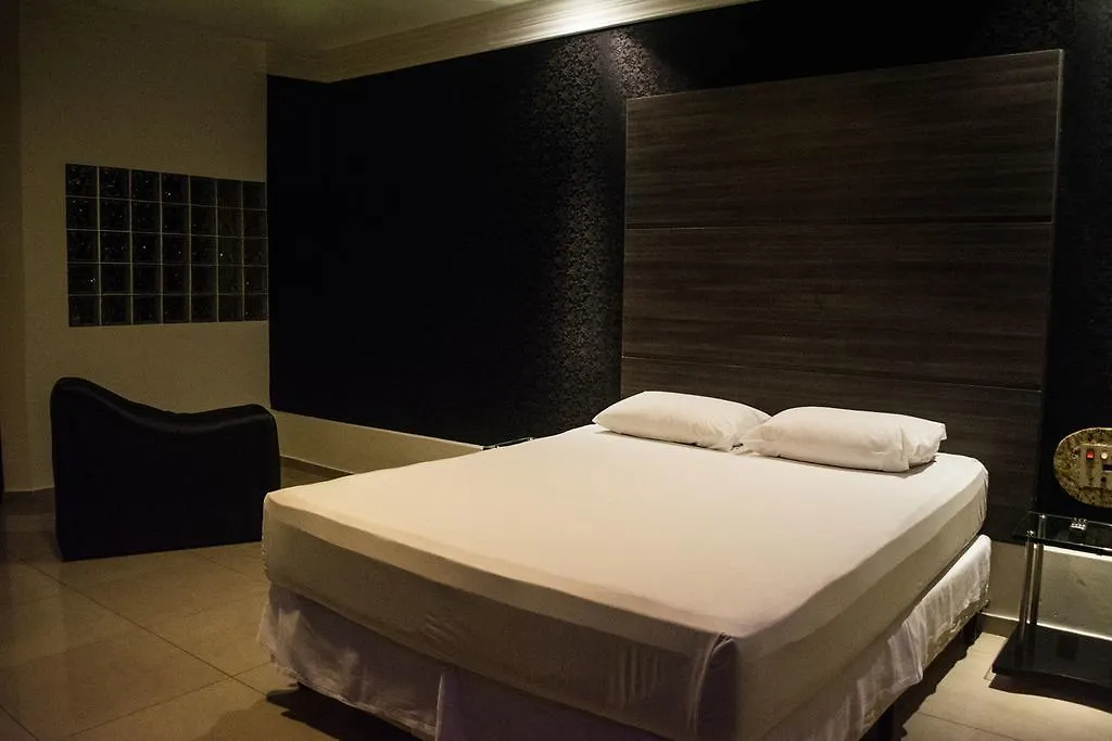 Cassino Motel (Adults Only)-1