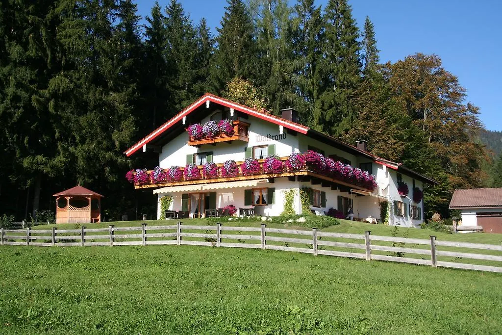 Landhaus am Waldrand-1