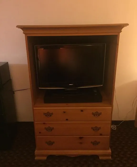 Luxury Inn & Suites Lincoln-1