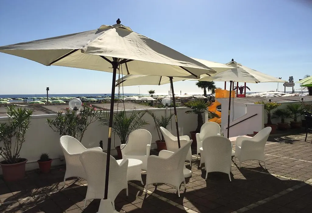Hotel Belvedere Spiaggia-1