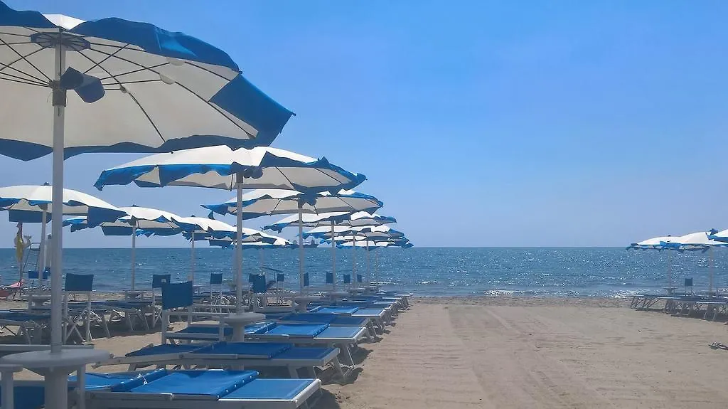 Bedrooms Venezia con accesso spiaggia-1