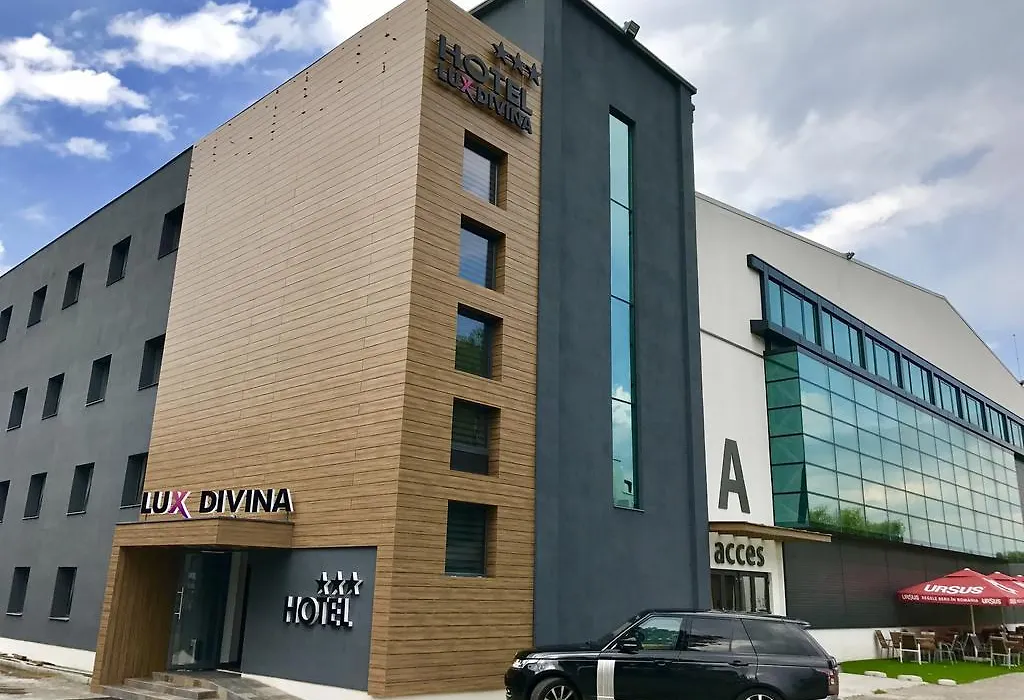 Hotel Lux Divina-1
