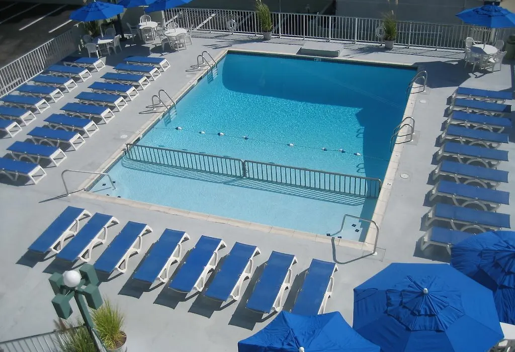 Diplomat Beach Club-1