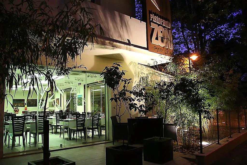 Hotel Zen-1