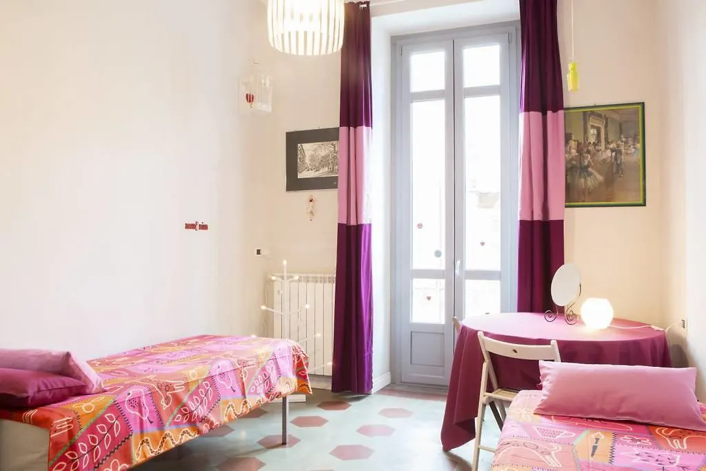 Casa Dani&Swing Bed&Books-1