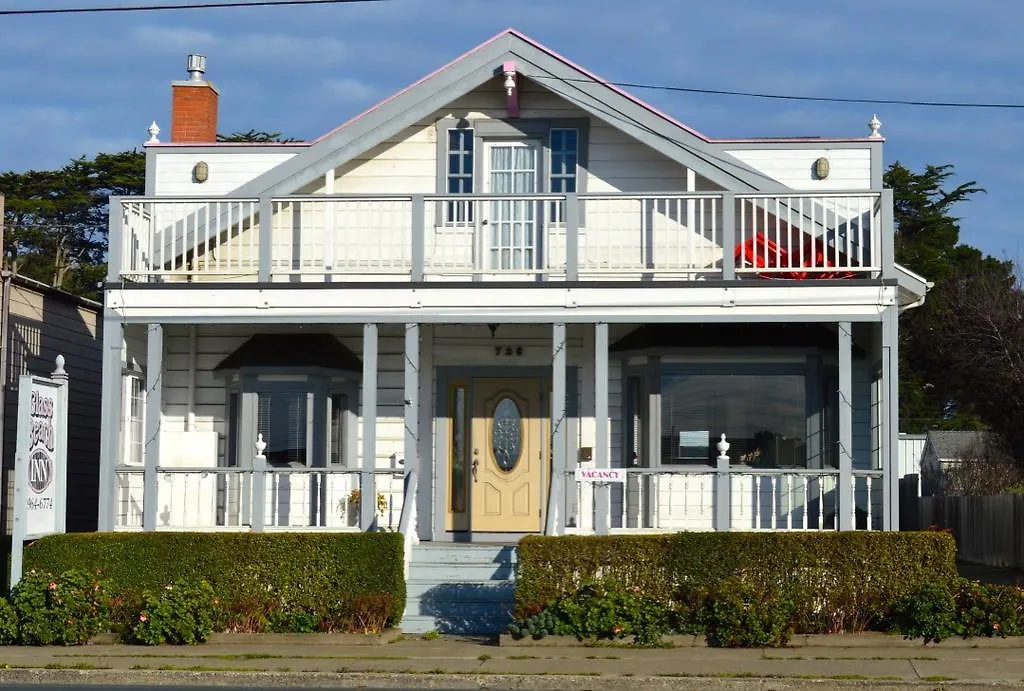 Glass Beach Inn-1