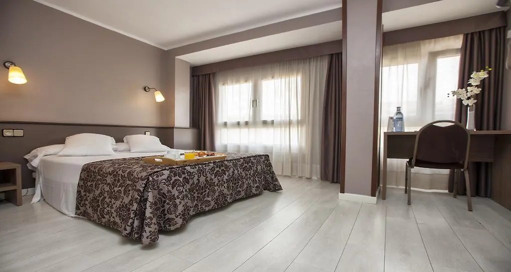B&B Hotel Tarragona Centro Urbis-1
