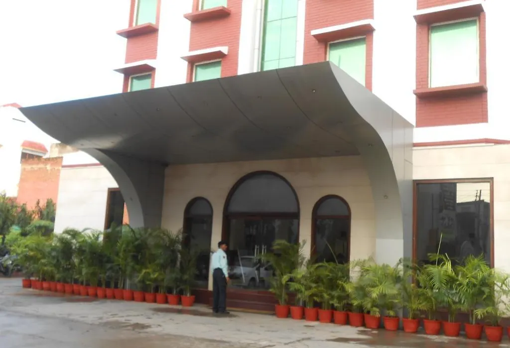 Hotel Siddharth-1