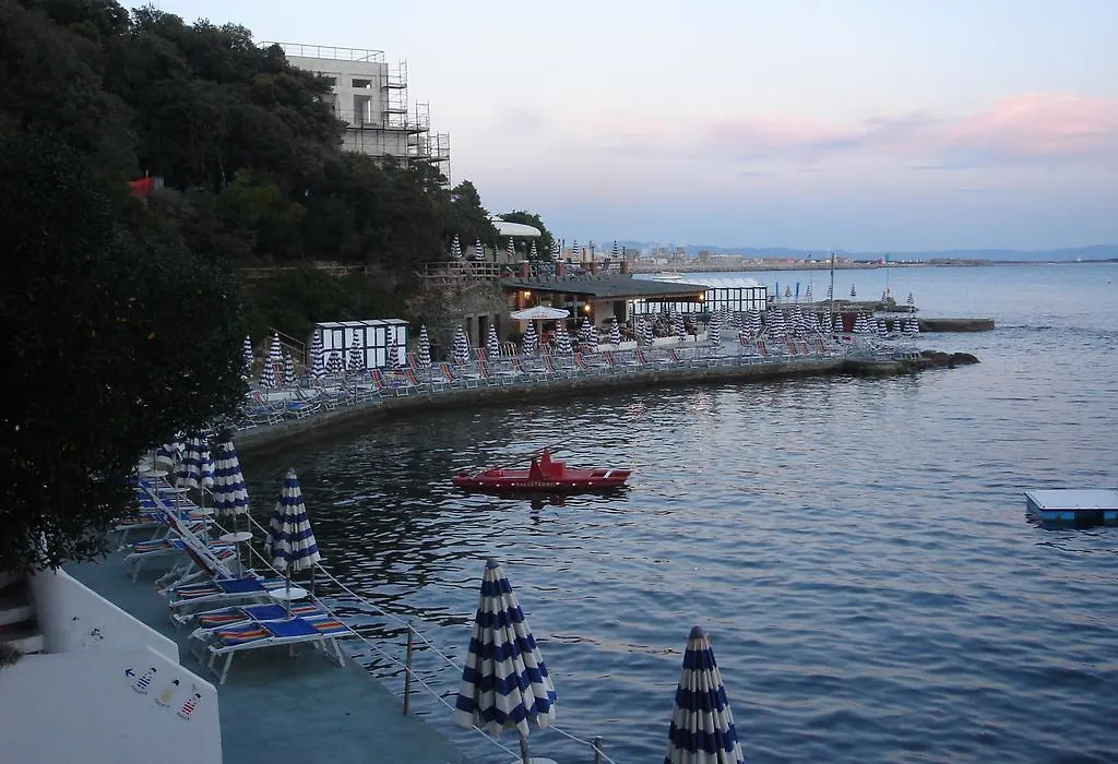 Hotel Leopoldo-1