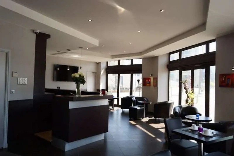 Hotel De L'Etoile-1