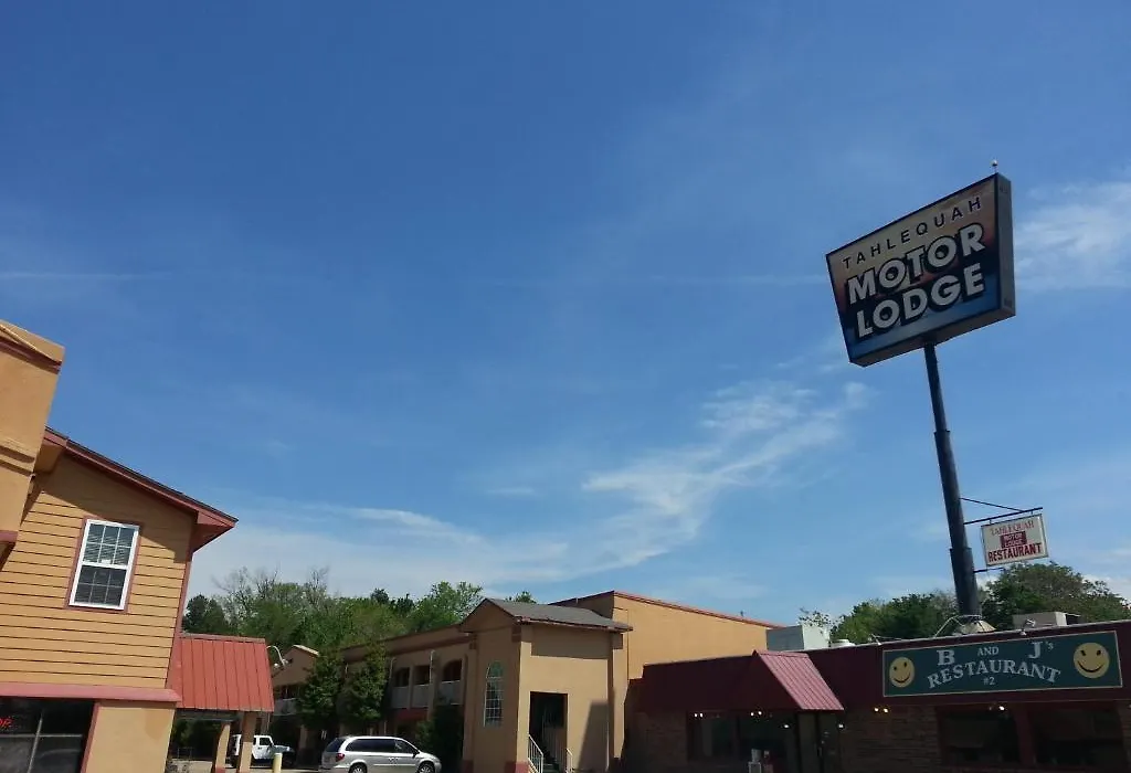 Tahlequah Motor Lodge-1