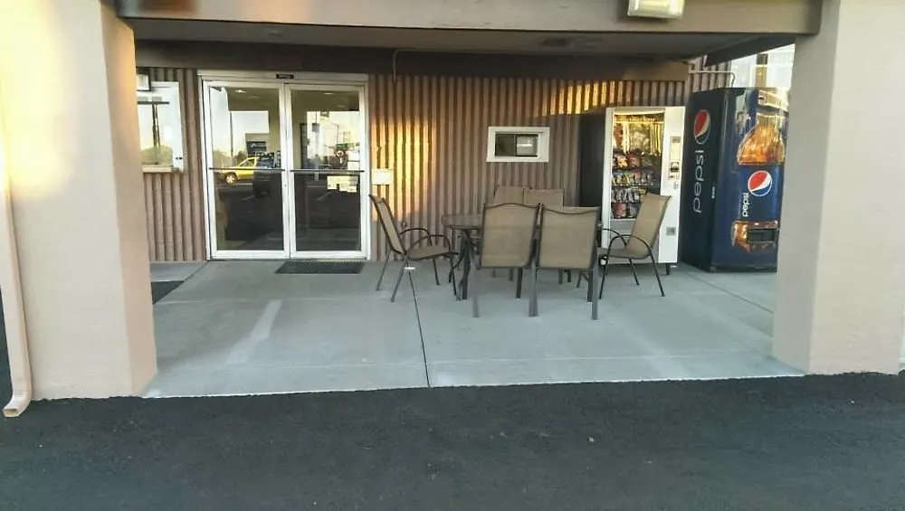 Travelodge By Wyndham Flagstaff Near I-40-1