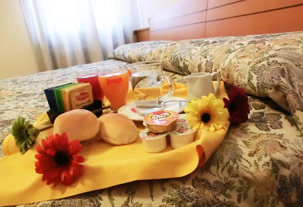 Albergo Roma-1
