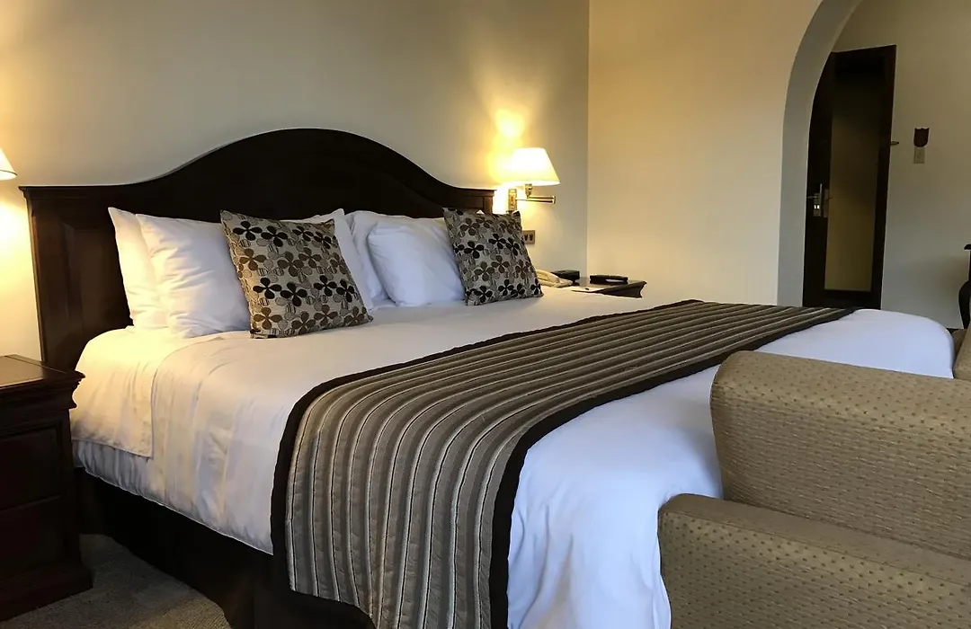 Hotel Sebastian-1