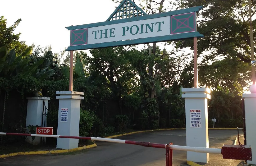 Point Village Studio-1
