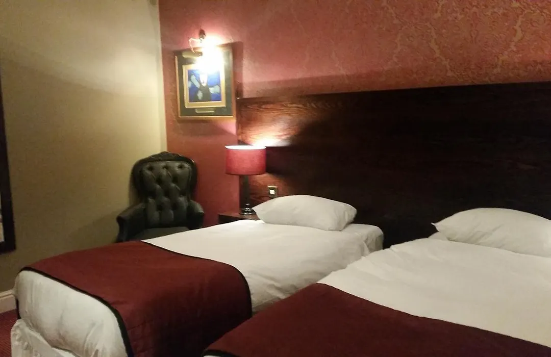 The Briar Rose Wetherspoon-1