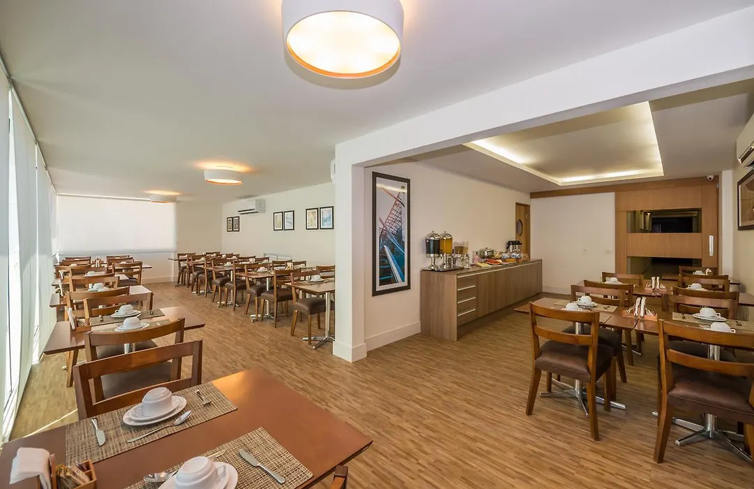 Logic Hotel Duque De Caxias-1