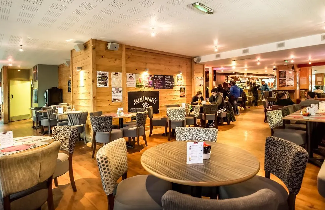 Hotel Rhodos Morzine-1