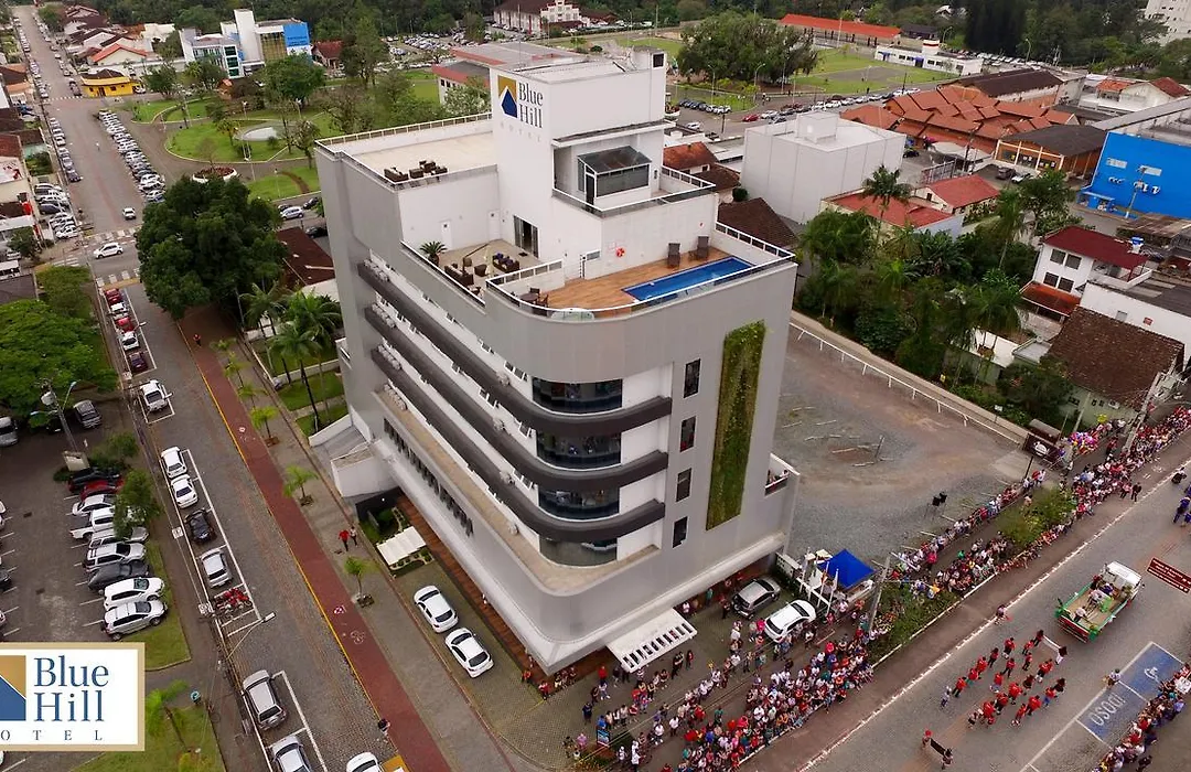 Blue Hill Hotel-1
