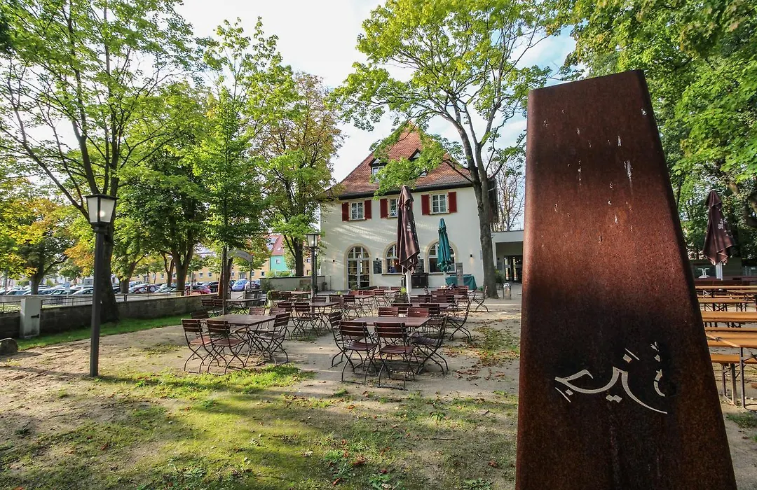Volkspark Hotel-1
