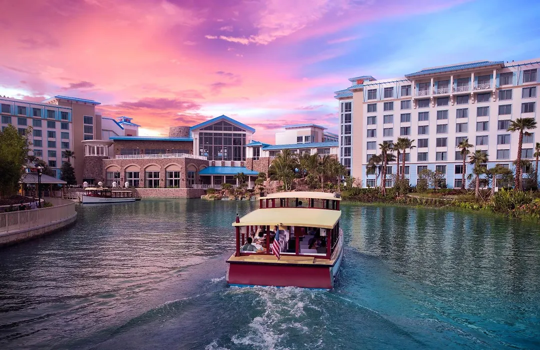 Universal'S Loews Sapphire Falls Resort-1