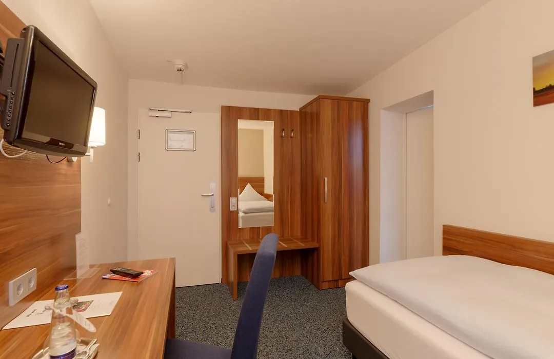 Alfa Hotel-1