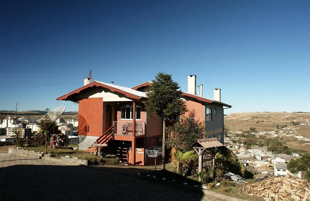 Pousada Colina Da Neve-1