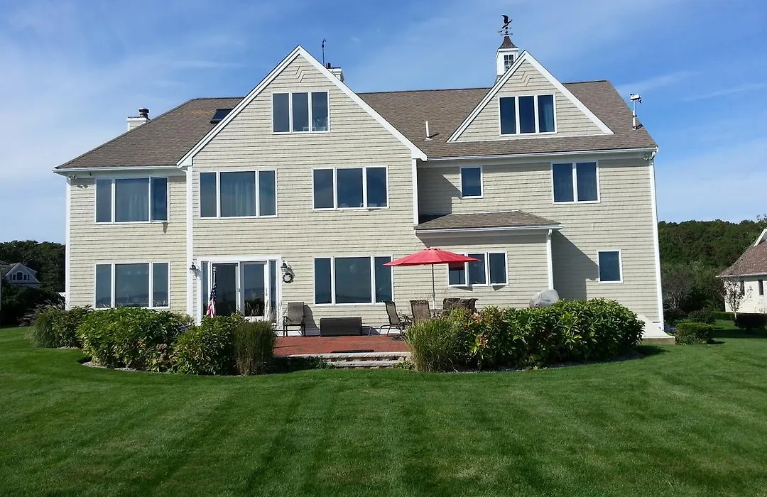 Inn 38 Oak Bluff Circle-1