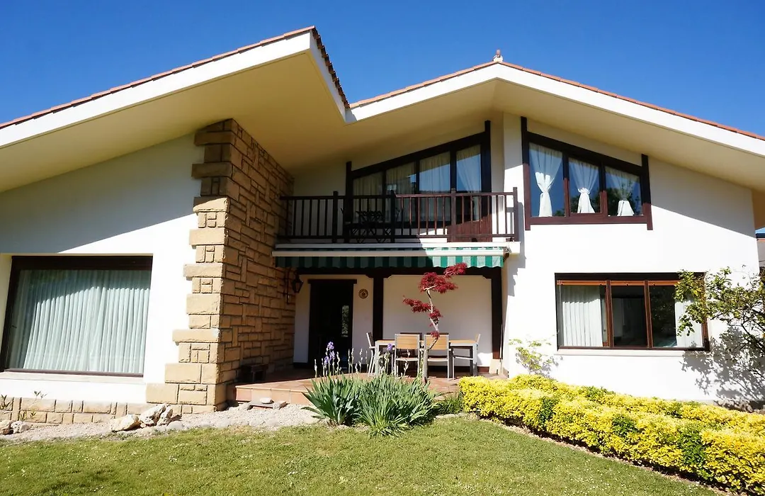 Aloka Rooms Sopela-1
