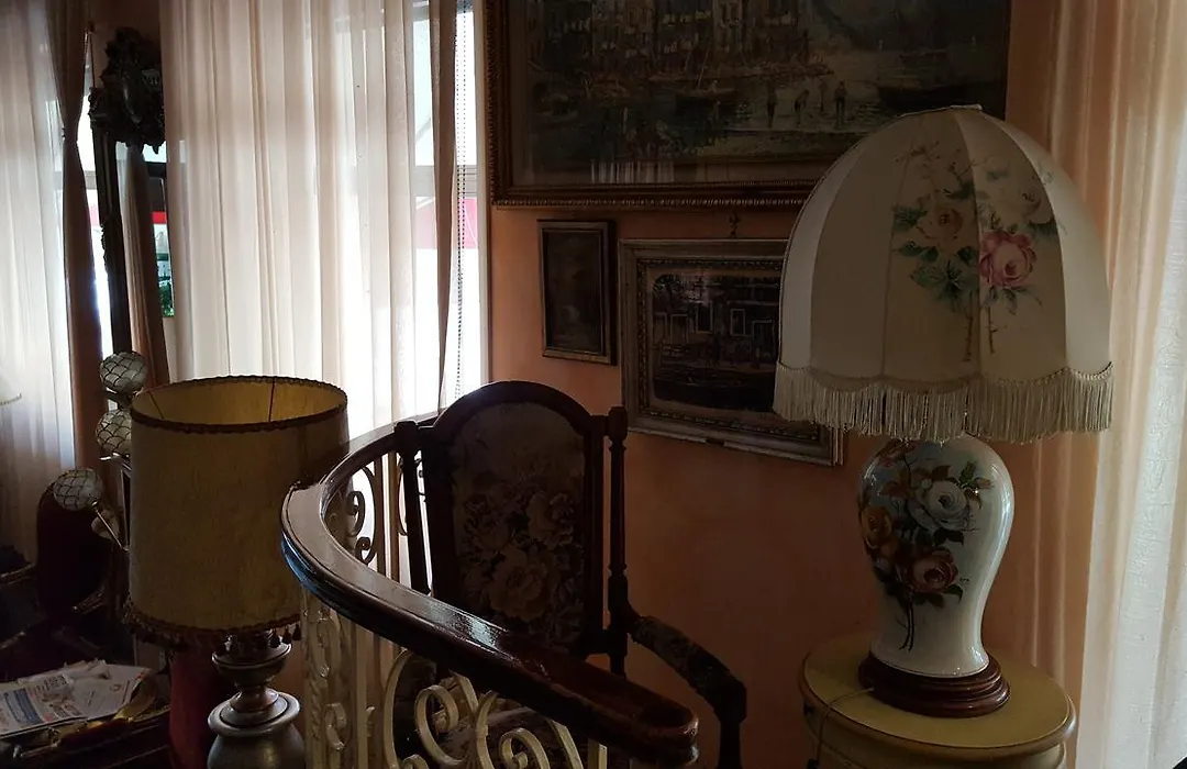 Hotel Royal-1