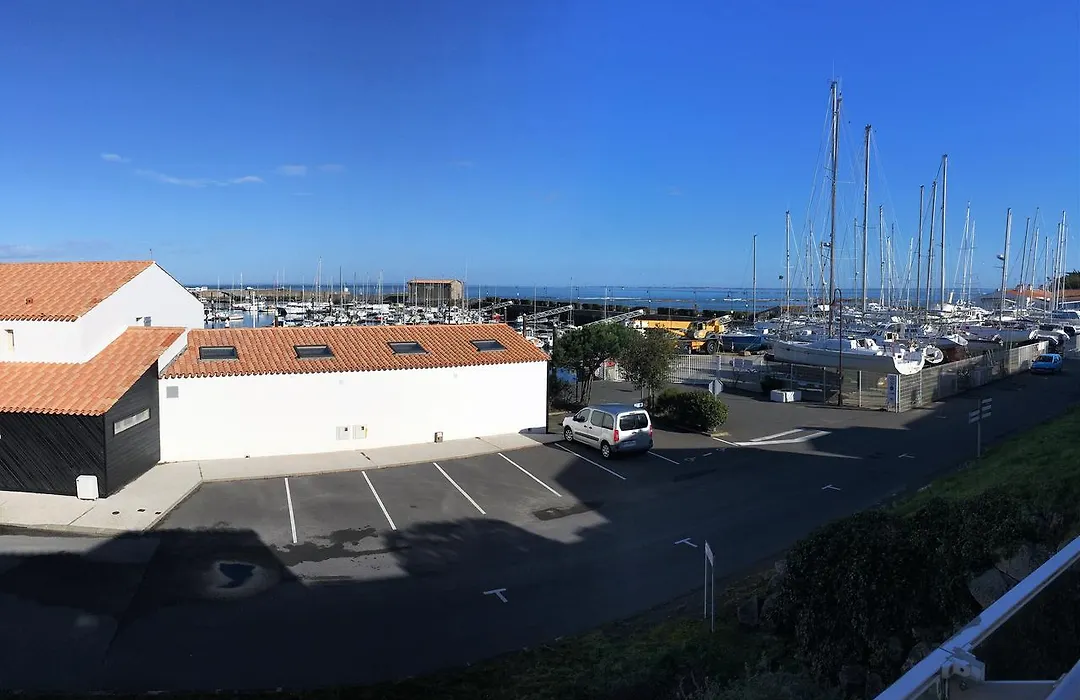 Hotel Bord A Bord-1