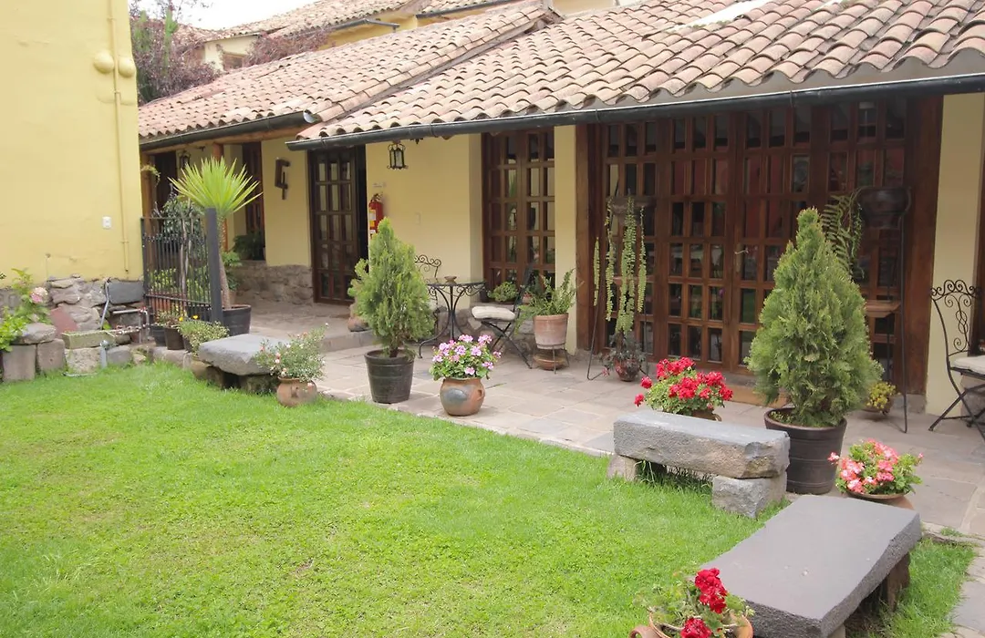 "Llipimpac Guesthouse"-1