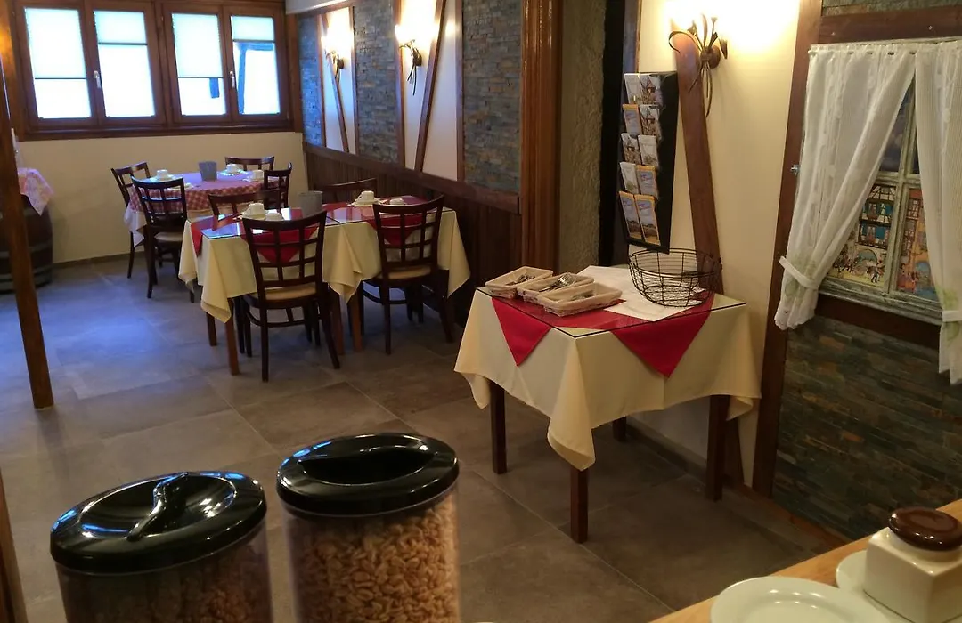 Auberge des Trois Châteaux-1