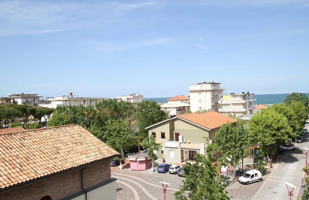 Hotel Capri-1