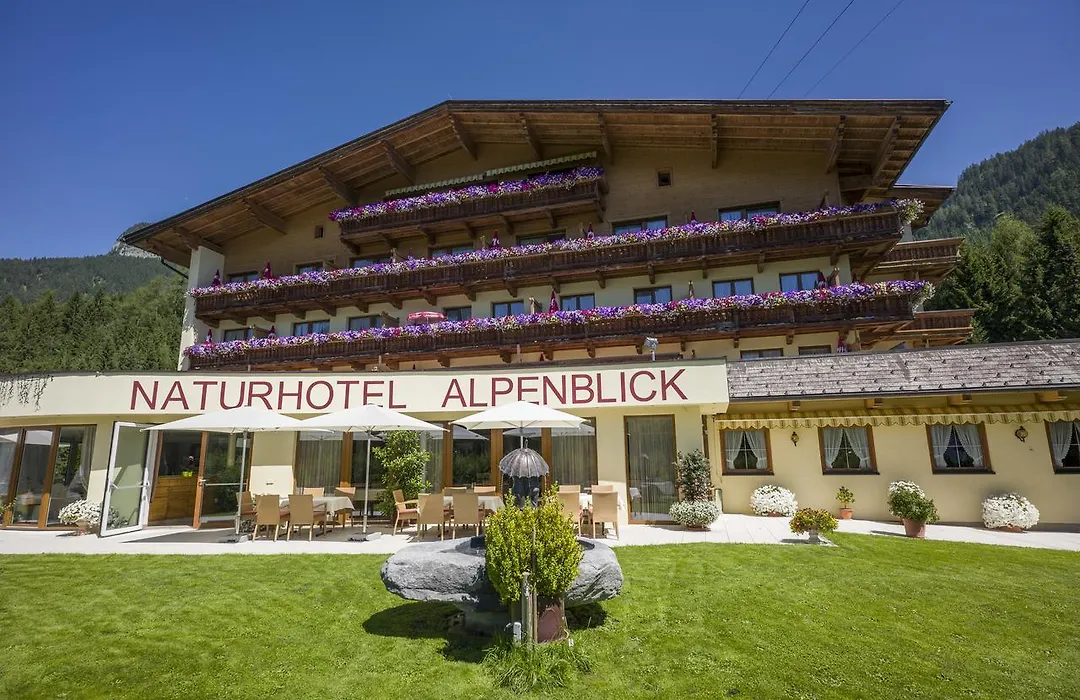 Naturhotel Alpenblick-1
